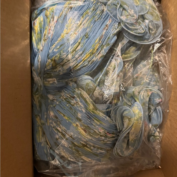 MAC DUGGAL RUFFLE TIERED FLORAL CUT-OUT CHIFFON GOWN - Picture 11 of 12